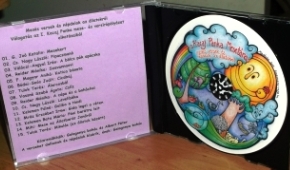 CD belső